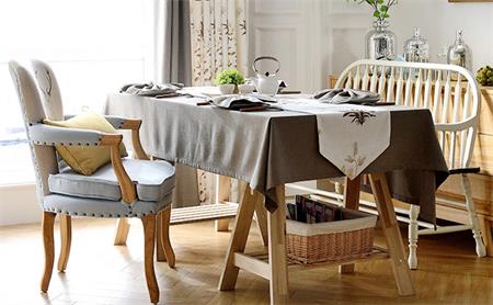 西式餐厅桌椅桌布